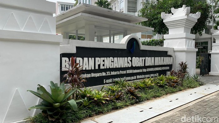 BPOM Batasi Penjualan Obat di Minimarket, Wajib Libatkan Tenaga Terlatih